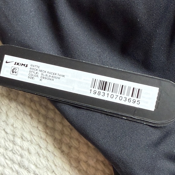 Skims x Nike Mock Neck Racer Tank Top NEW NWT - Picture 6 of 9